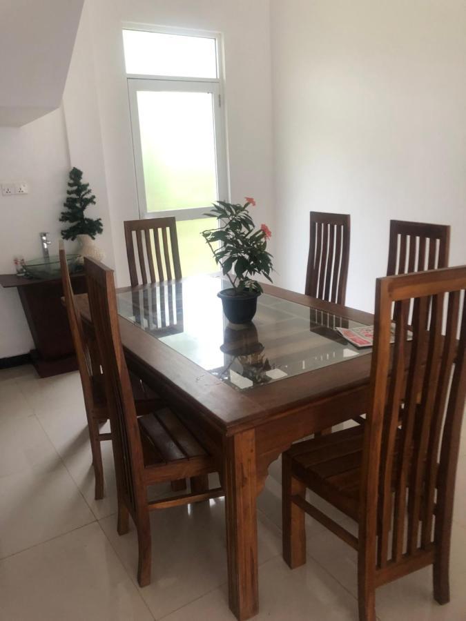 Hiriketiya New Radiant House Hotel Dikwella Bagian luar foto