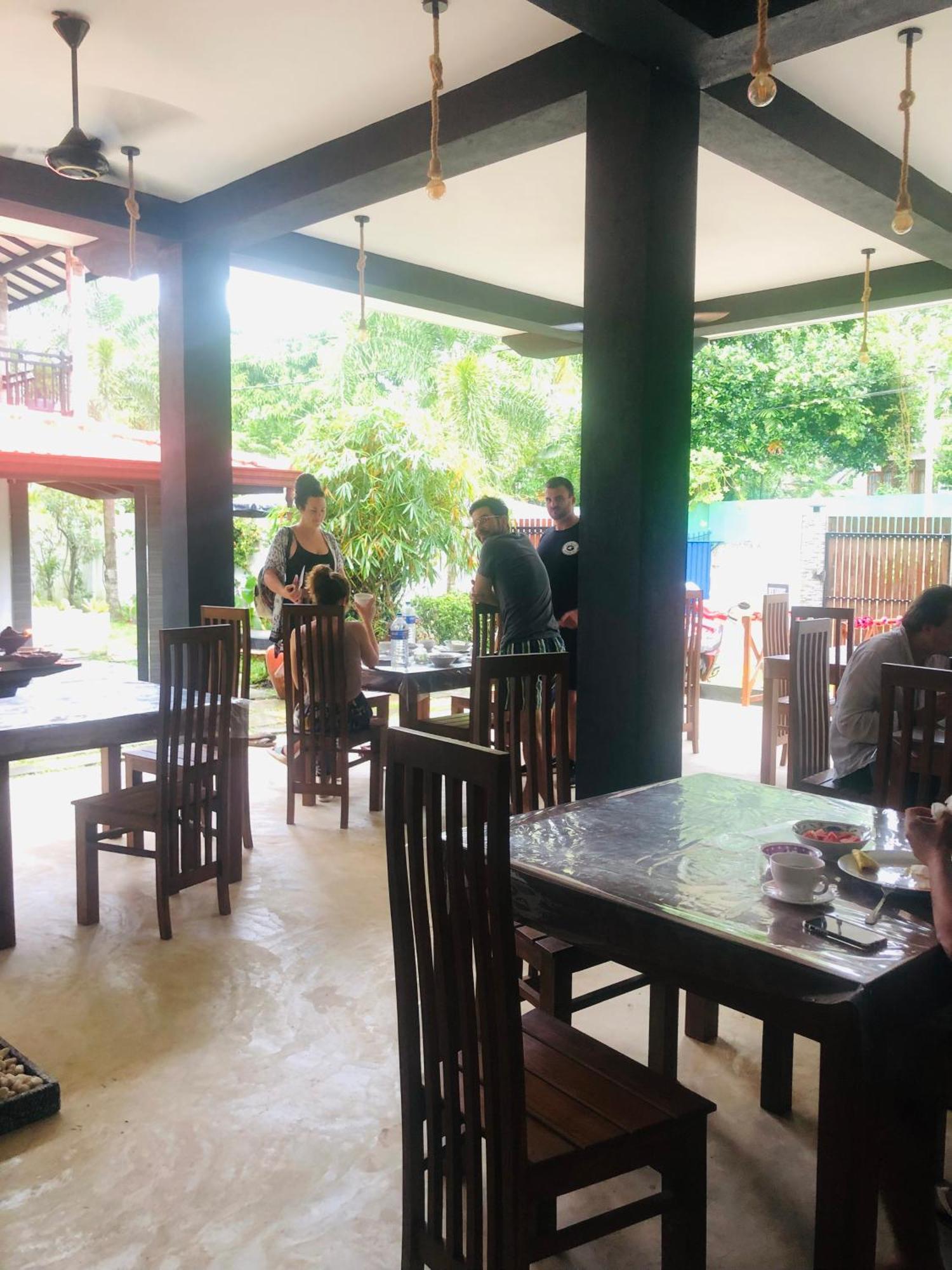 Hiriketiya New Radiant House Hotel Dikwella Bagian luar foto