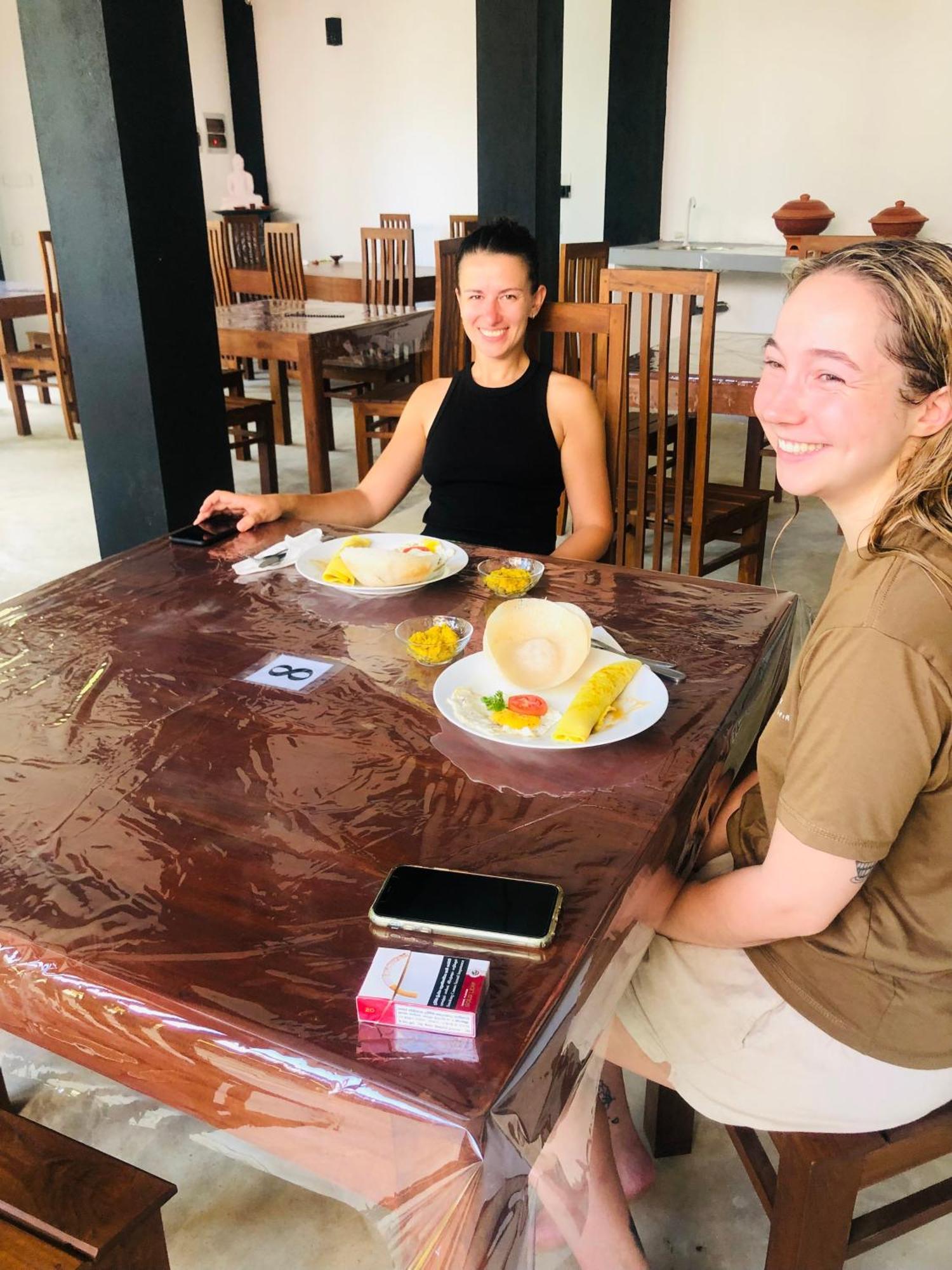 Hiriketiya New Radiant House Hotel Dikwella Bagian luar foto