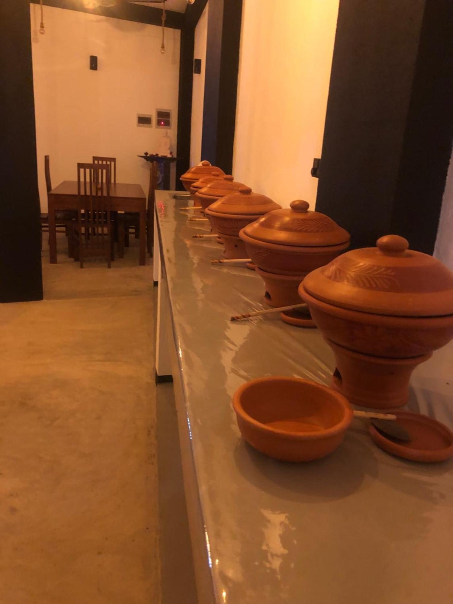 Hiriketiya New Radiant House Hotel Dikwella Bagian luar foto