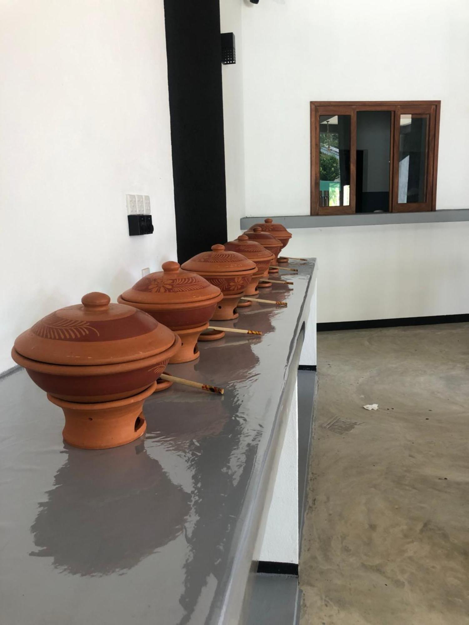 Hiriketiya New Radiant House Hotel Dikwella Bagian luar foto